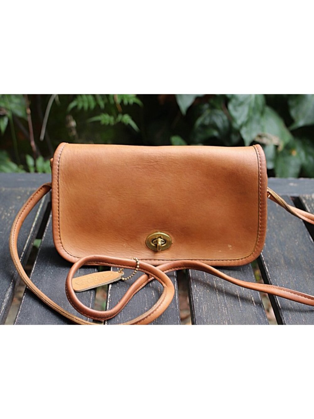 Coach Vintage NYC - Dinky Bag 9375 - made in NYC “The Factory” in 1970s +Hangtag